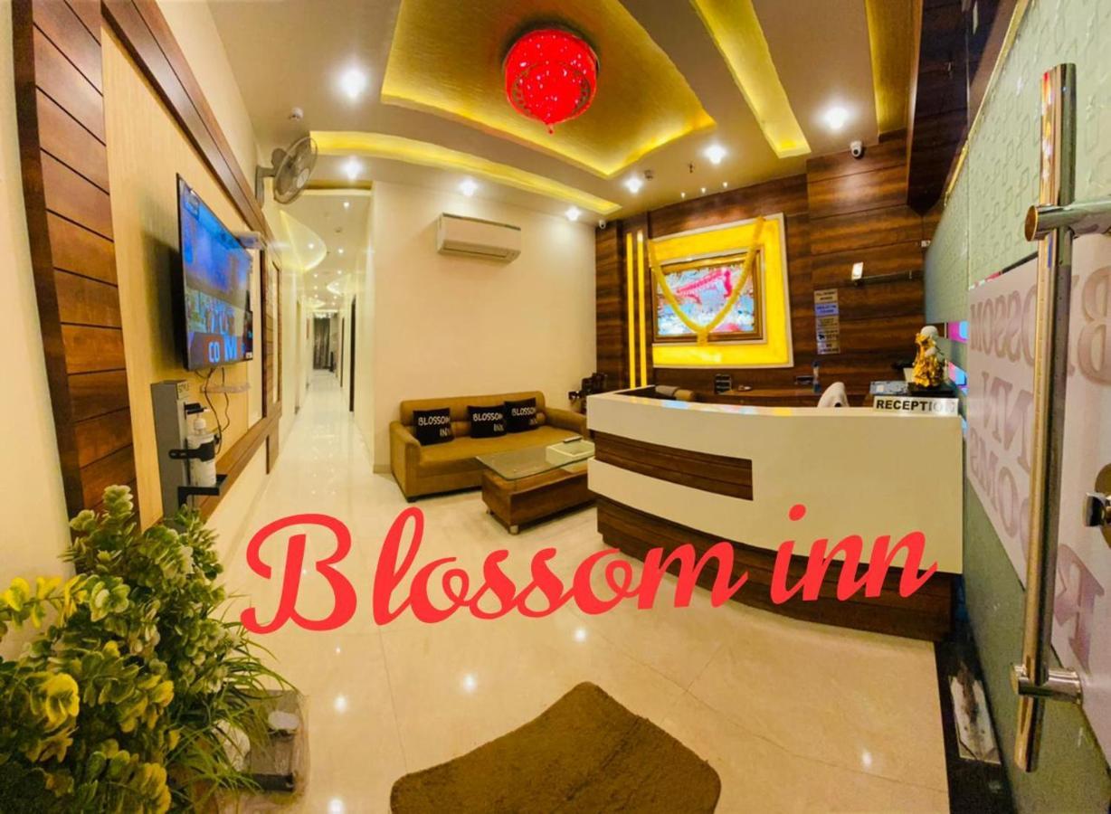 Hotel Blossom Inn Αμριτσάρ Εξωτερικό φωτογραφία